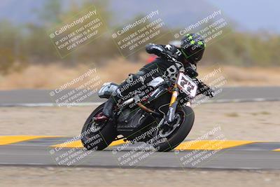 media/Sep-10-2022-SoCal Trackdays (Sat) [[a5bf35bb4a]]/Turn 6 (1140am)/